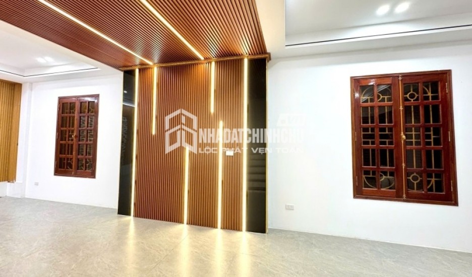 BÁN GẤP NHÀ XUÂN ĐỈNH-66M2 X 6 TẦNG-MT6.2M-NHỈNH22 TỶ-THANG MÁY-FULL NỘI THẤT-Ô TÔ ĐỖ CỬA